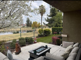 1728 E Green Sage Ave, Fresno, CA 93730