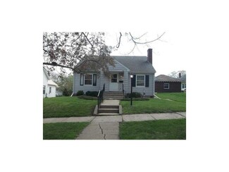 404 Walnut St, Tipton, IA 52772