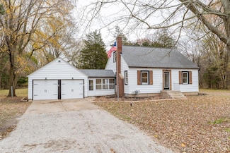 11804 14th Ave NW, Grand Rapids, MI 49544