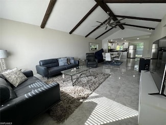 857 Palm View Dr Unit 32, Naples, FL 34110
