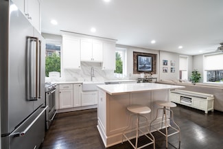 536 Bloomfield St Unit 2, Hoboken, NJ 07030