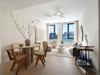 482 Kent Ave Unit 615, Williamsburg,south , NY 11249