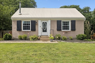 121 7th Ave, Columbia, TN 38401
