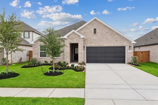 8610 Sun Coral Dr, Cypress, TX 77433