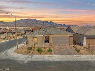 10186 Zeta Tucana St, Las Vegas, NV 89143