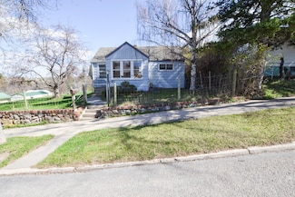 1021 W Evelyn St, Lewistown, MT 59457