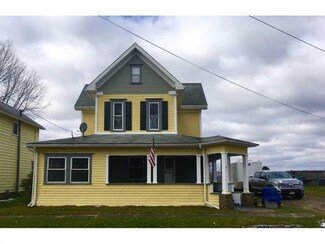 831 Valier Dr, Valier, PA 15780