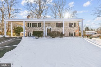 9703 Williamsburg Ct, Upper Marlboro, MD 20772