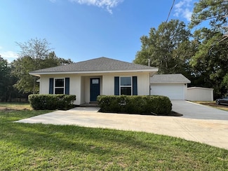 160 Reeves Rd, Laurel, MS 39443