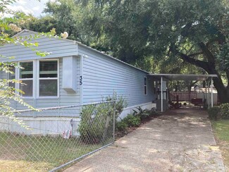 35 Domitilla St, Pensacola, FL 32506