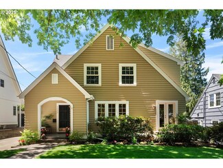 7333 SE 30th Ave, Portland, OR 97202