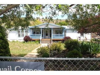 479 N Johnson St, Prairie City, OR 97869