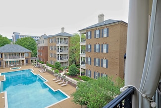 307 Seven Springs Way Unit 304, Brentwood, TN 37027