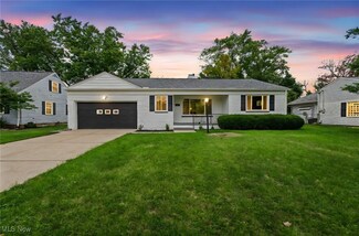 22410 Bartlett Dr, Rocky River, OH 44116