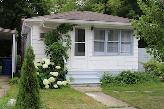 8436 Lozier Ave, Warren, MI 48089