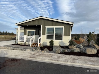 984 N Iris Ave, Sequim, WA 98382