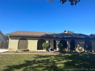 2011 E 52nd St, Tulsa, OK 74105