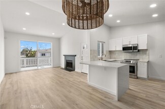 16445 Aberdene Mountain Unit 117, Fountain Valley, CA 92708