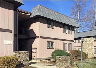 33 Lake Dr Unit G-8, Hendersonville, NC 28739