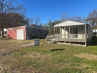 98 Centre St, Sumner, MO 64681