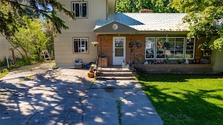 1319 3rd St, Whitefish, MT 59937