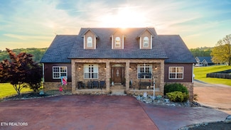 2869 Luther Catlett Cir, Sevierville, TN 37876
