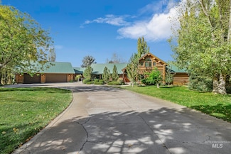 4139 Creekview Dr, Twin Falls, ID 83301