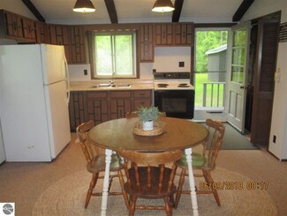 839 E Shady Ln, Au Gres, MI 48703