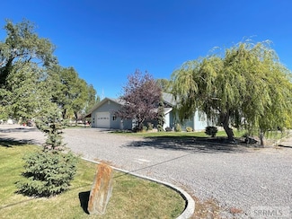 89 W Center St, Blackfoot, ID 83221