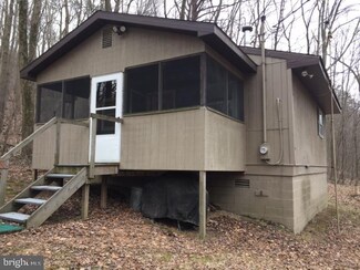 8212 Fort Robinson Rd, Ickesburg, PA 17037
