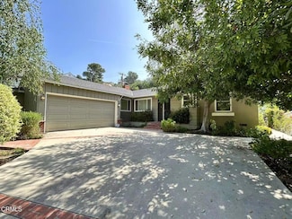4912 Viro Rd, La Canada Flintridge, CA 91011