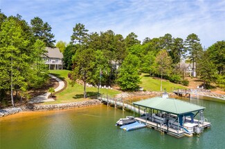 532 Magellan Dr, West Union, SC 29696