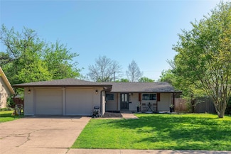 817 Kingswood Ave, Richardson, TX 75080