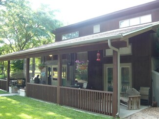 914 Meridian, Newton, KS 67114