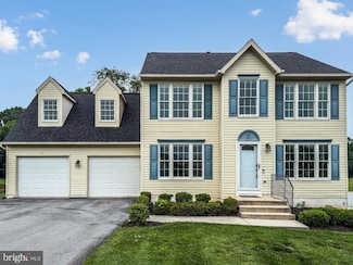 1926 Londontowne Dr, Hagerstown, MD 21740