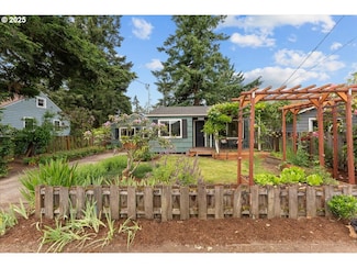 7225 SE 68th Ave, Portland, OR 97206