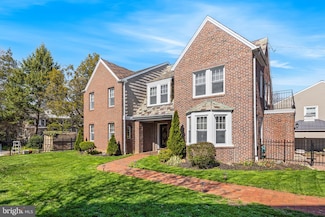 615 Barnes St, Philadelphia, PA 19128