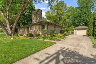 120 S Twyckenham Dr, South Bend, IN 46617