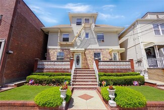 30 Stryker St, Brooklyn, NY 11223