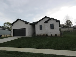 206 Jett Dr, Winchester, KY 40391