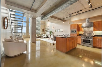 800 W 5th St Unit 1104, Austin, TX 78703