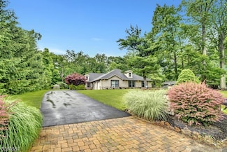 965 Severin Dr, Bridgewater, NJ 08807