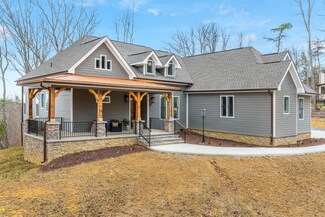 141 Lookout Crest Ln, Lookout Mountain, GA 30750