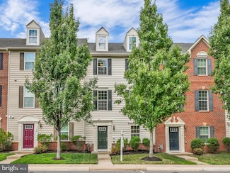 4466 Daisy Reid Ave, Woodbridge, VA 22192