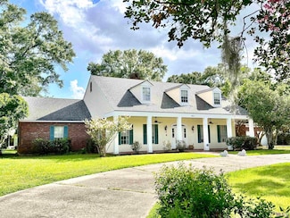 627 W Main St, Gonzales, LA 70737