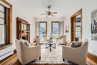 1284 N Corona St Unit B6, Denver, CO 80218
