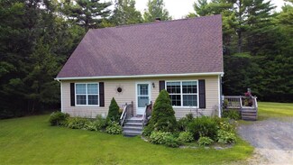 182 Clark Hill Rd, Holden, ME 04429