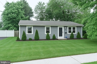 47 Steinert Ave, Trenton, NJ 08619