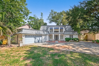 82 April Wind Dr S, Montgomery, TX 77356