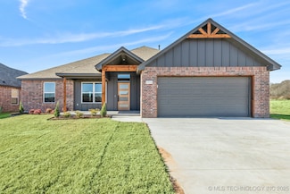 10876 S 289th East Ave, Coweta, OK 74429